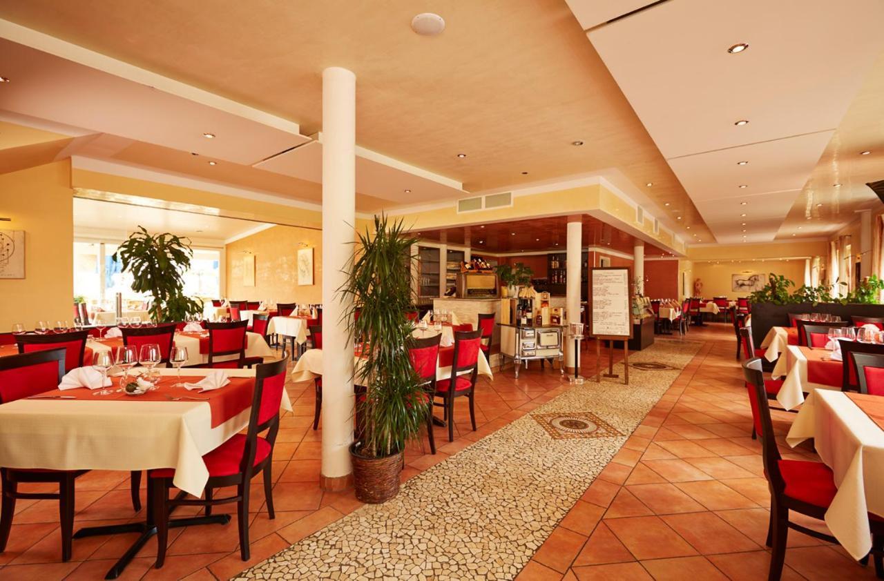 Hotel Restaurant Da Vinci 拉尔 外观 照片
